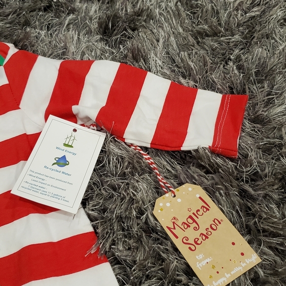 NWT Adorable! Girl's Christmas Outfit size 12M - Picture 6 of 8